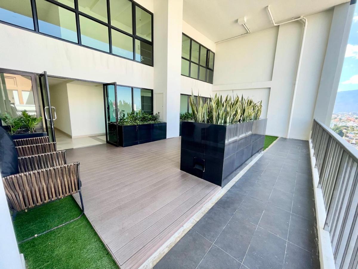 The Astra Condo 2 Bedrooms By Ping เชียงใหม่ ภายนอก รูปภาพ